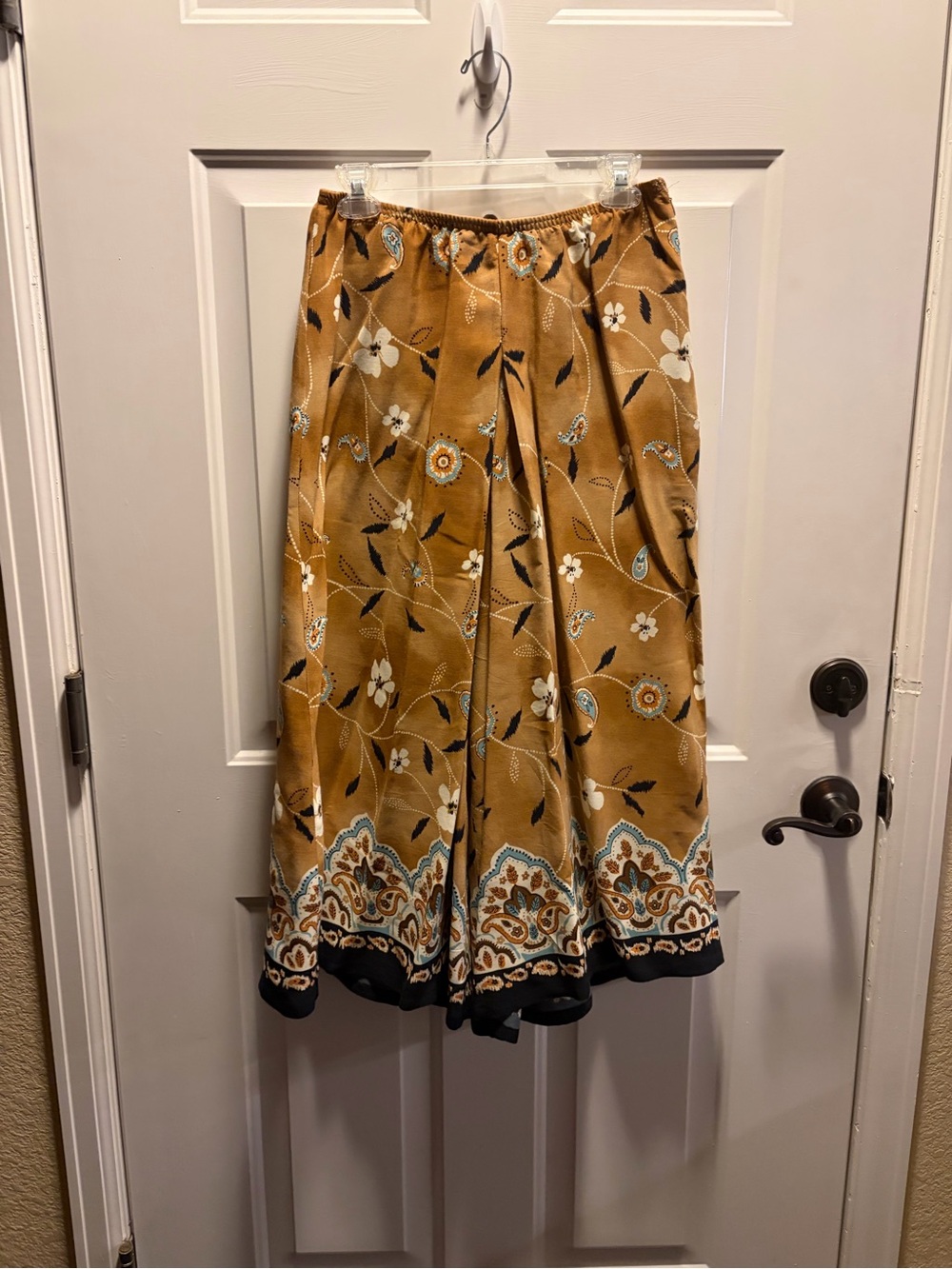 Women's Floral Border Print Pants